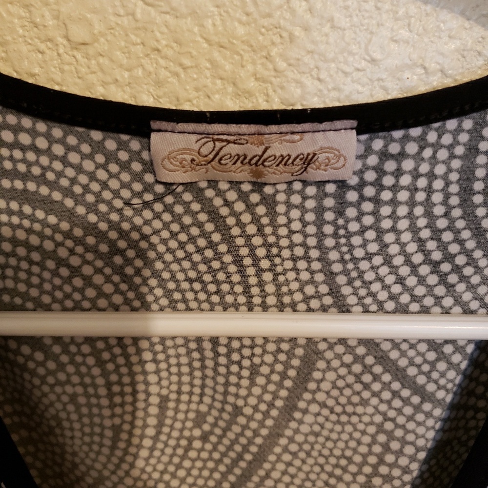 Tank blouse - Picture 2 of 3